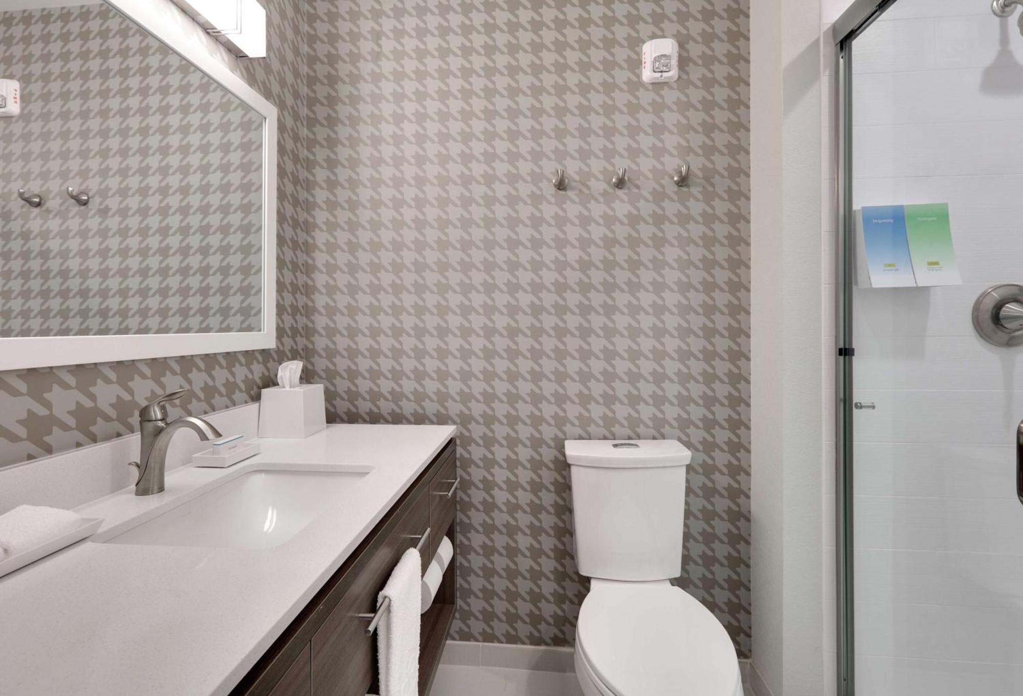 Home2 Suites By Hilton Yakima Airport Экстерьер фото